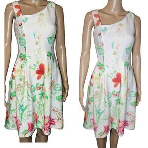 Gabby Skye Fit and Flare Floral summer casual Dress.